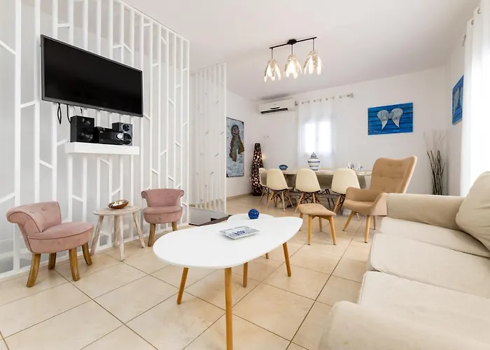 Crystal Iii וילה *