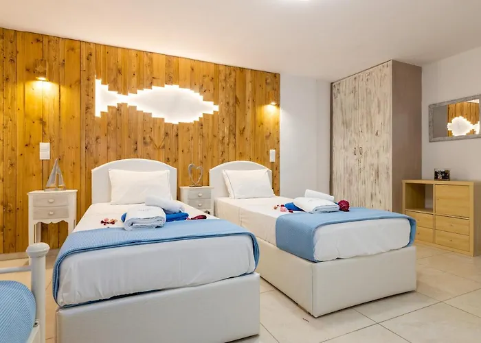 Crystal Iii 别墅 克里希阿克提