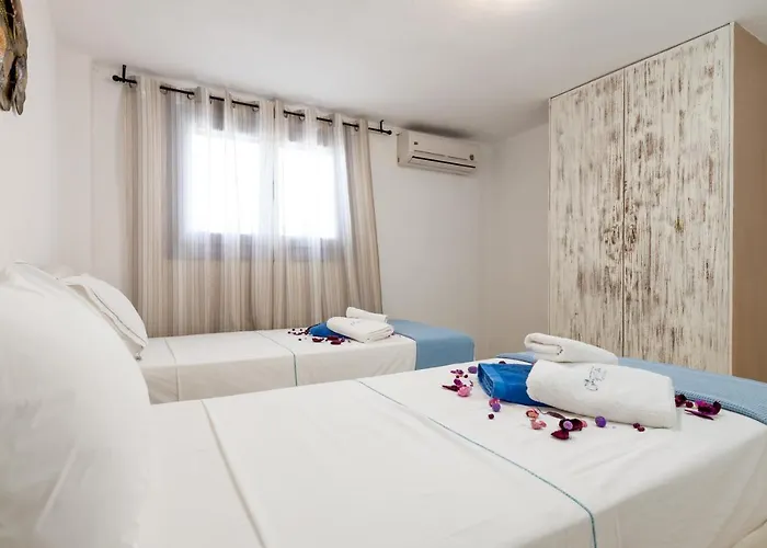 Crystal Iii 别墅 克里希阿克提